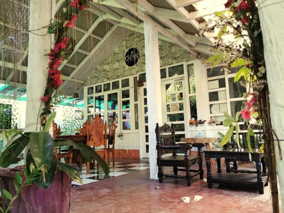 Dew Forest Garden Hotel - Tablas, Romblon Alcantara  Dış mekan fotoğraf